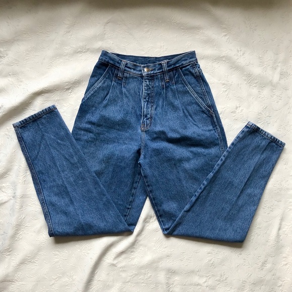 Bill Blass Vintage High Waisted Mom Jeans - Picture 10 of 11